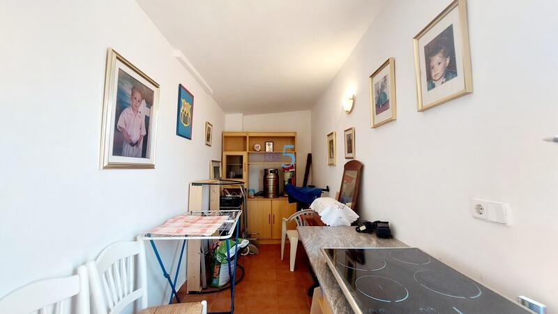 2 slaapkamer Appartement Te koop