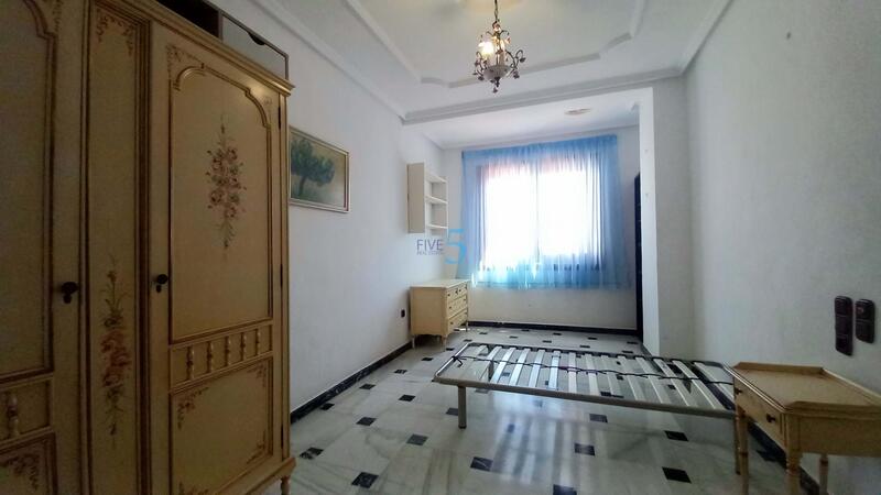 3 bedroom Apartment for sale