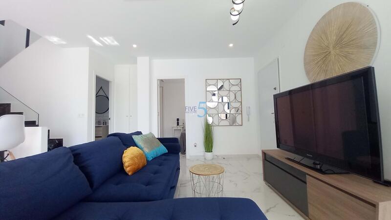 3 Cuarto Villa en venta