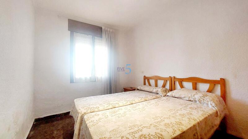 2 Cuarto Villa en venta