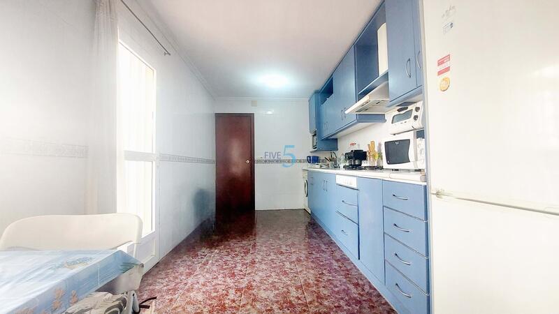 2 Cuarto Villa en venta