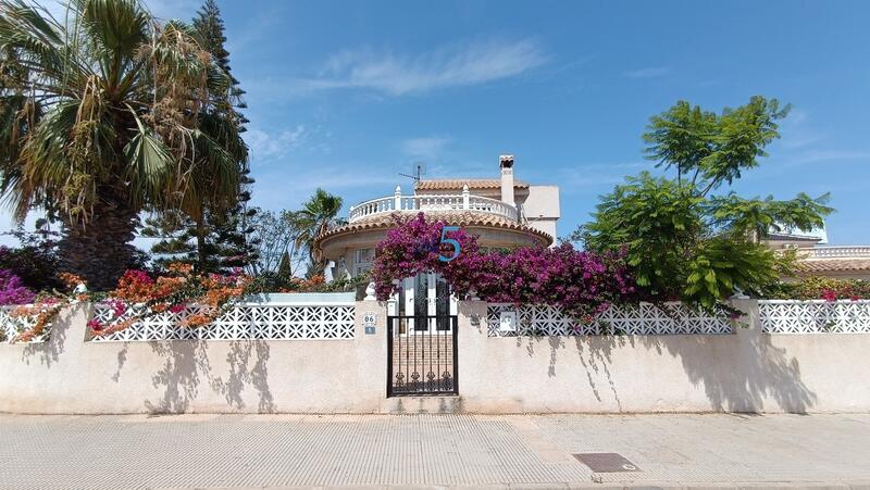 Auberge à vendre dans Orihuela, Alicante