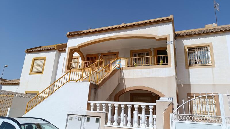 Apartamento en venta en Torrevieja, Alicante