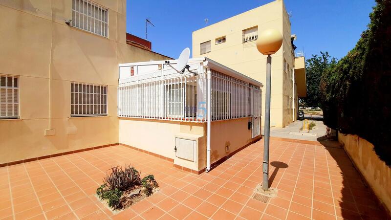 Villa til salgs i Los Alcazares, Murcia