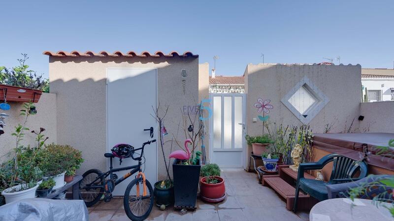 2 Cuarto Villa en venta