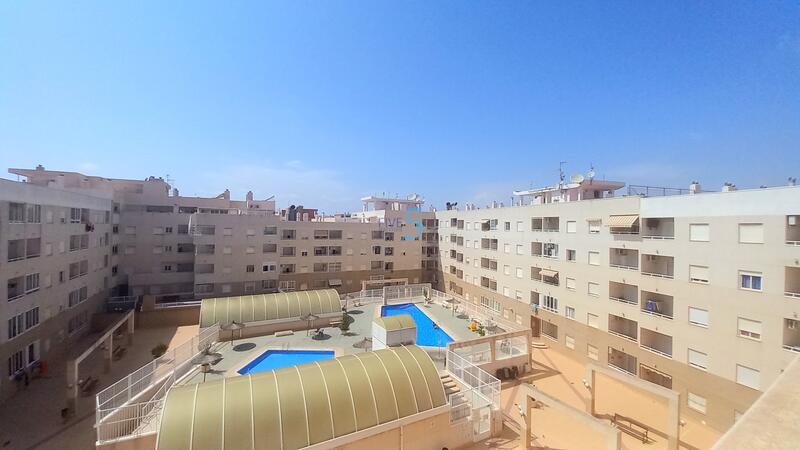 Apartment for sale in Torrevieja, Alicante