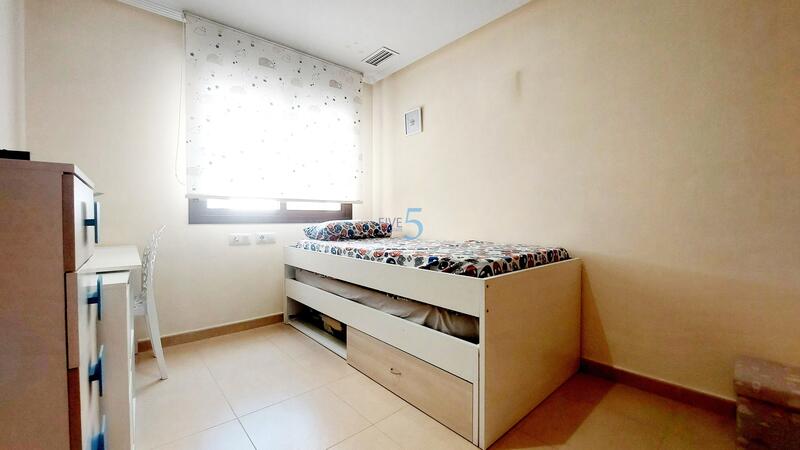 4 bedroom Apartment for sale