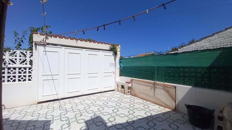 2 Cuarto Villa en venta