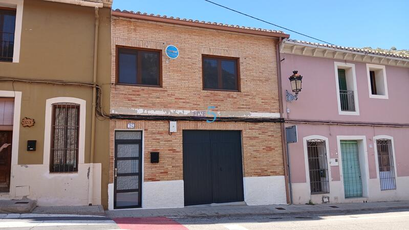 Townhouse for sale in Alcalali, Alicante