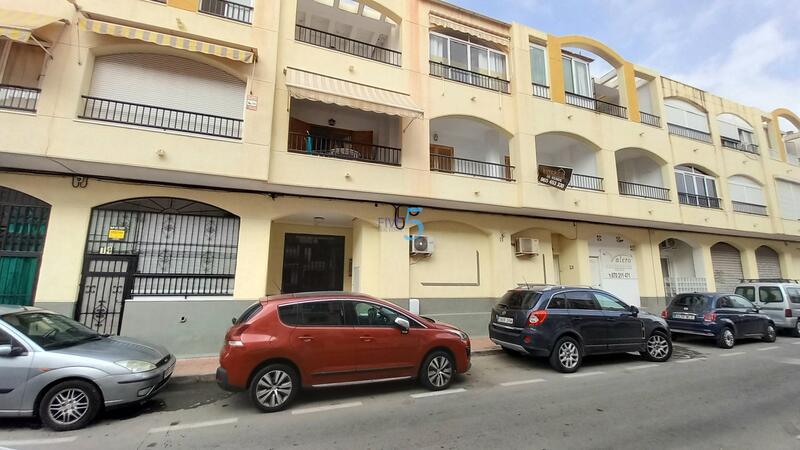 Apartment for sale in Torrevieja, Alicante