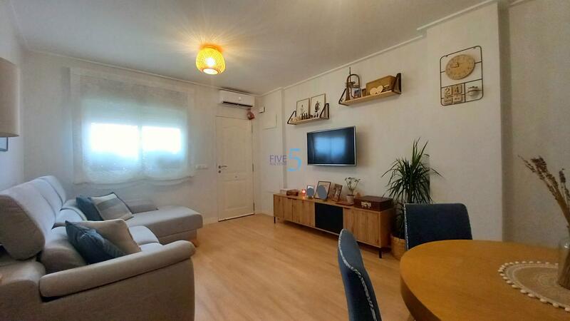 2 slaapkamer Appartement Te koop