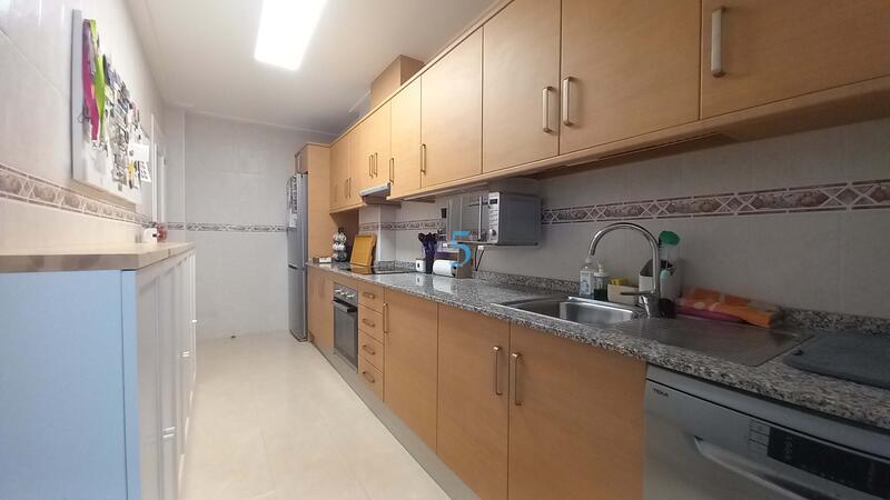 2 slaapkamer Appartement Te koop