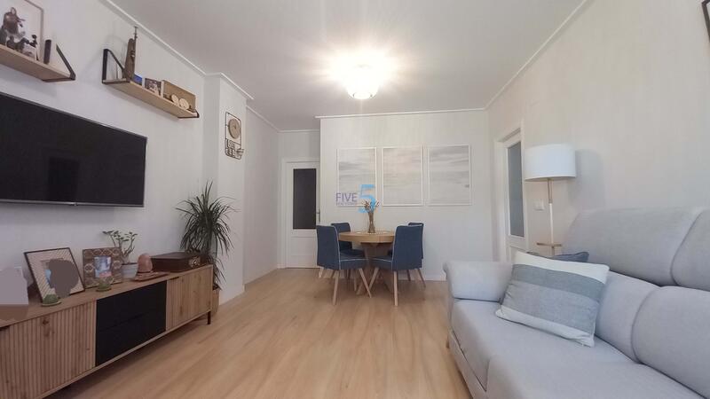 2 slaapkamer Appartement Te koop