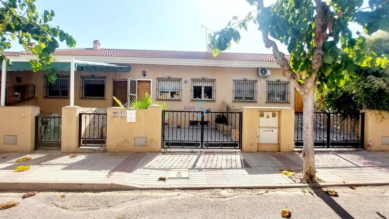 Townhouse for sale in Los Alcazares, Murcia