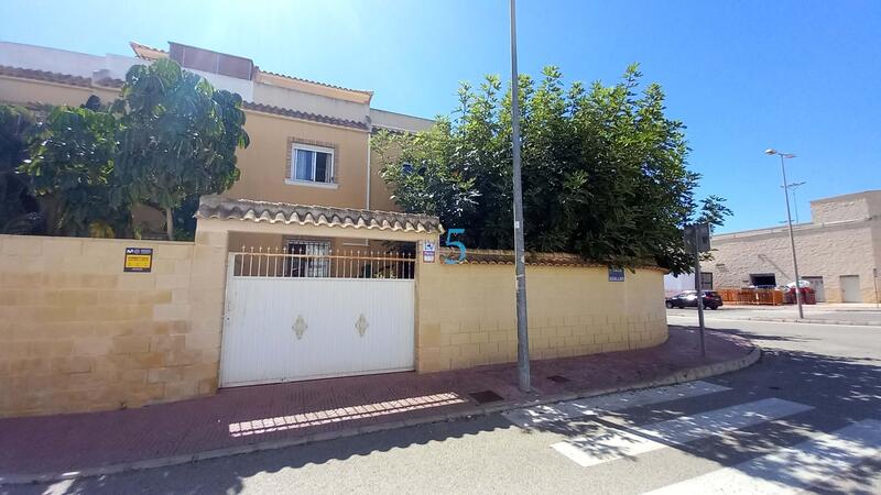 Townhouse for sale in Rojales, Alicante