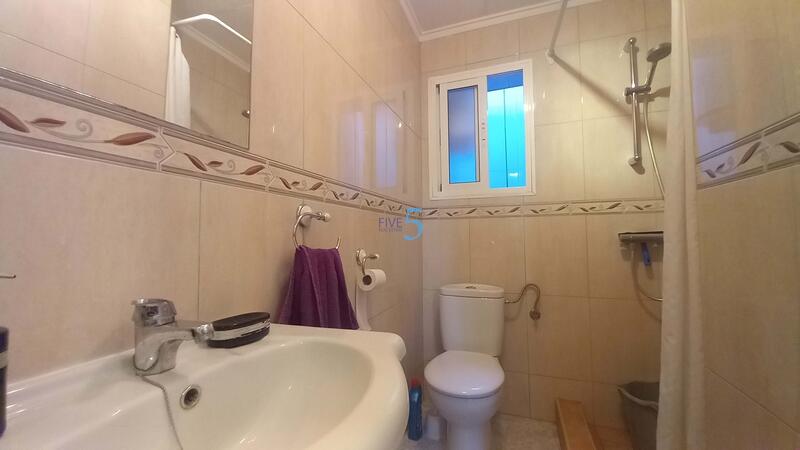 1 Cuarto Villa en venta