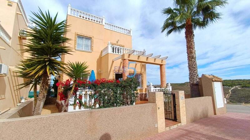 Country House for sale in Rojales, Alicante