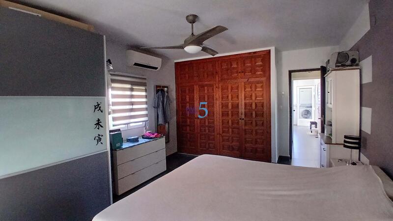 3 Cuarto Villa en venta