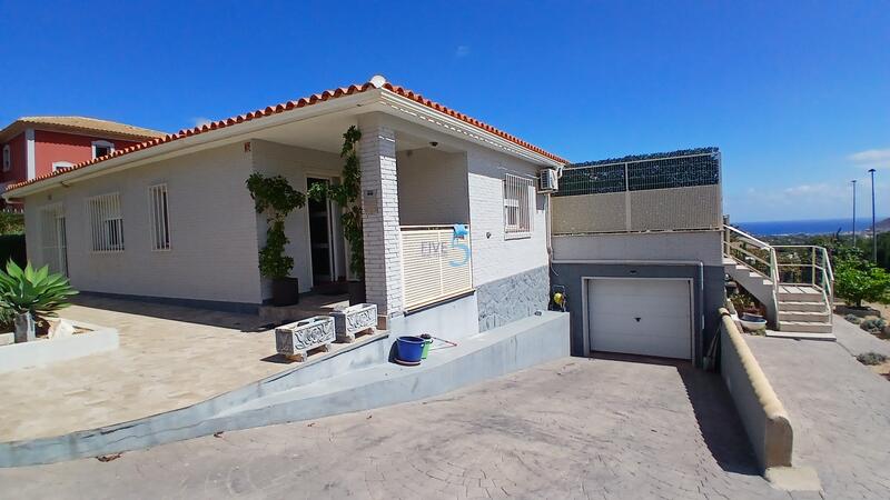 3 Cuarto Villa en venta