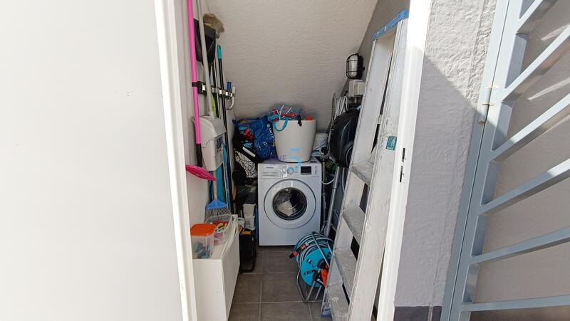 2 slaapkamer Appartement Te koop