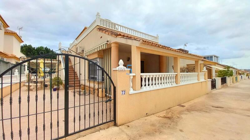 Villa till salu i San Fulgencio, Alicante