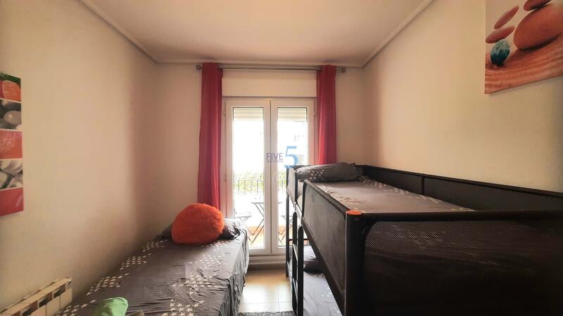 2 slaapkamer Appartement Te koop