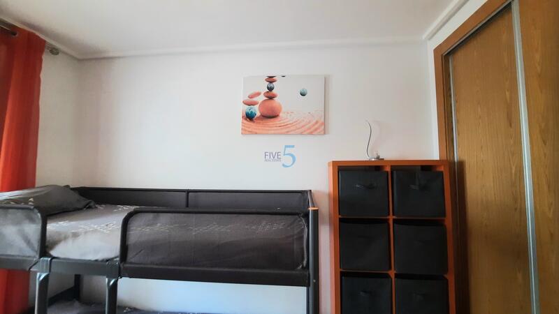 2 slaapkamer Appartement Te koop