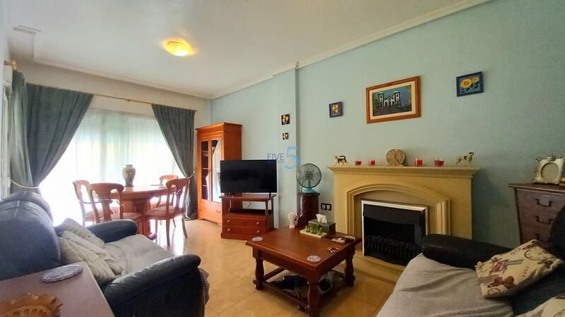 2 slaapkamer Appartement Te koop