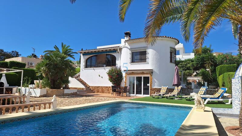 Villa til salg i Moraira, Alicante