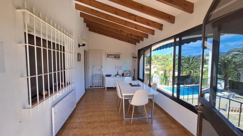 4 bedroom Villa for sale