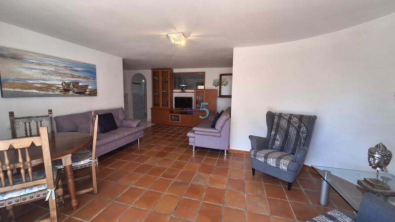 4 Cuarto Villa en venta