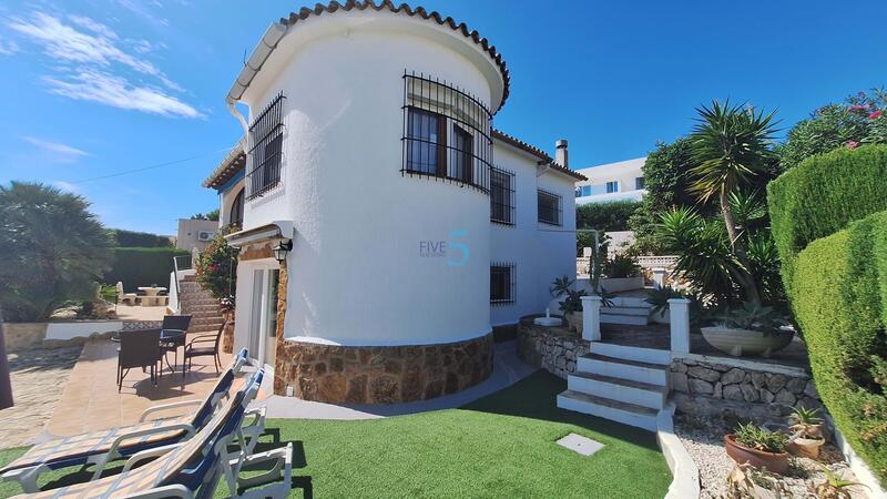 4 Cuarto Villa en venta