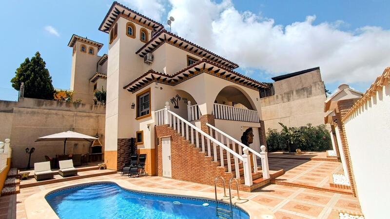 3 Cuarto Casa de Campo en venta