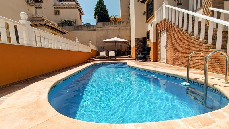 3 Cuarto Casa de Campo en venta