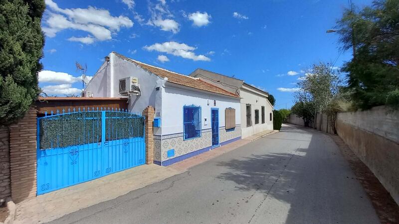 Townhouse for sale in Benejuzar, Alicante