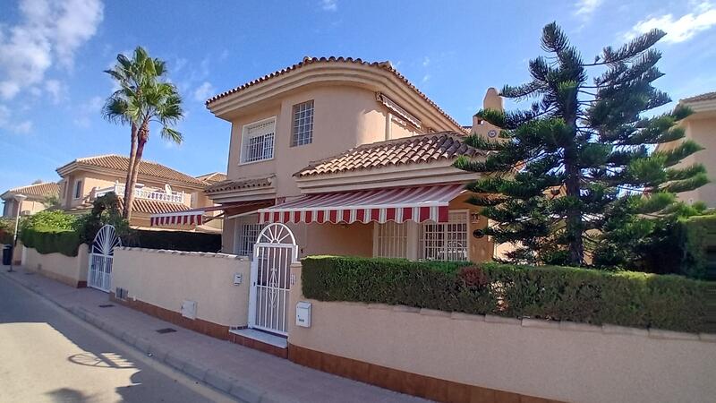 Country House for sale in Orihuela, Alicante