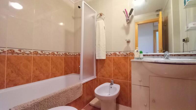 2 slaapkamer Appartement Te koop