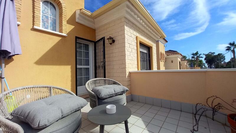 3 Cuarto Villa en venta