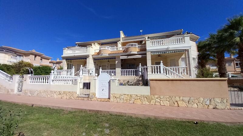 Maison de Ville à vendre dans Rojales, Alicante