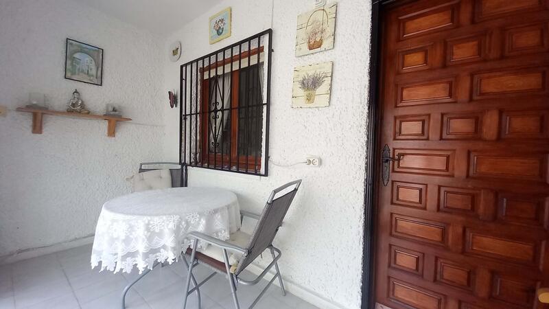 1 Cuarto Villa en venta