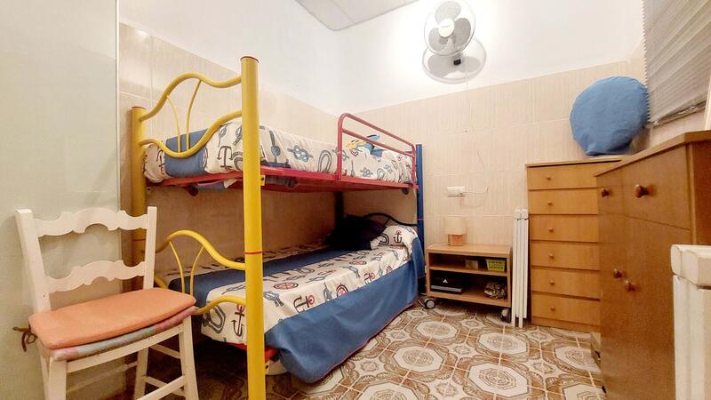 4 Schlafzimmer Stadthaus zu verkaufen