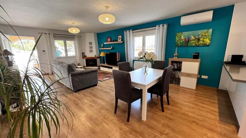 4 Schlafzimmer Villa zu verkaufen