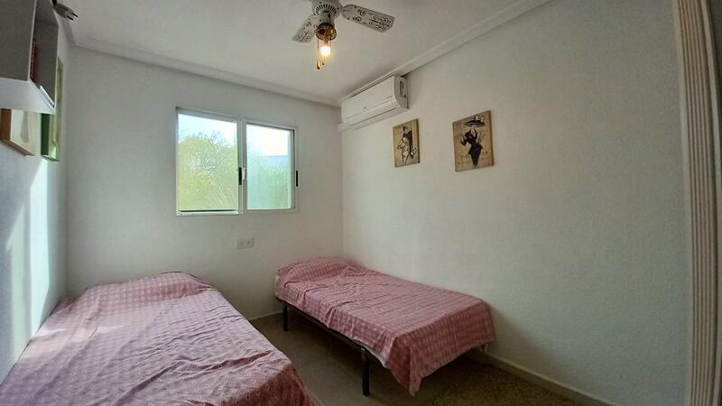 2 Cuarto Adosado en venta