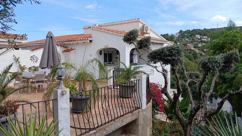 4 bedroom Villa for sale