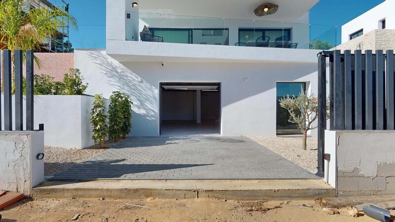 3 Cuarto Villa en venta