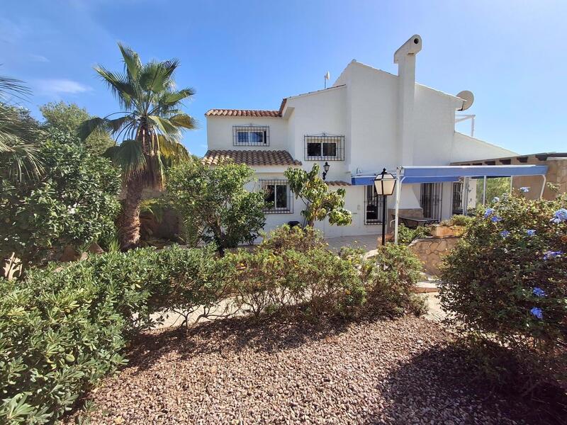 Villa til salgs i Calp/Calpe, Alicante