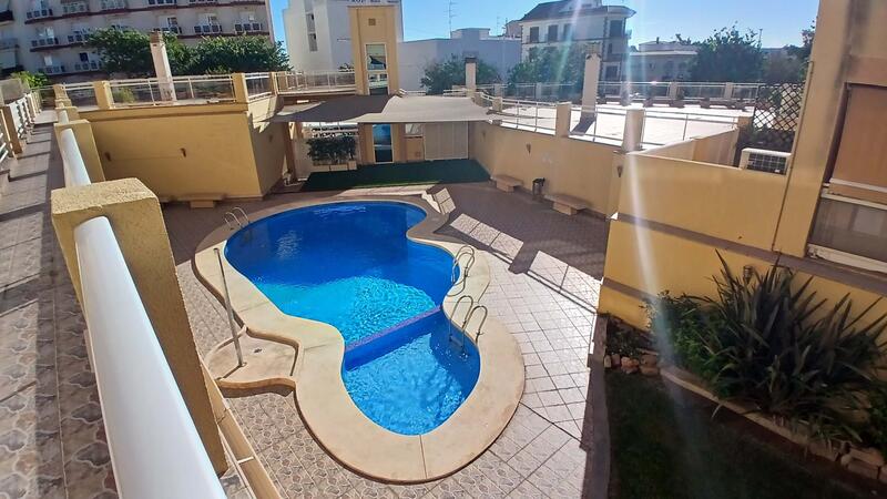 3 bedroom Apartment for sale