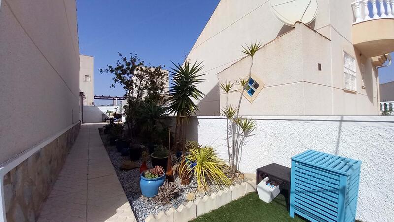 3 Cuarto Villa en venta