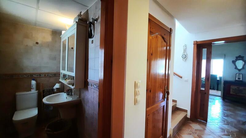 2 Cuarto Villa en venta