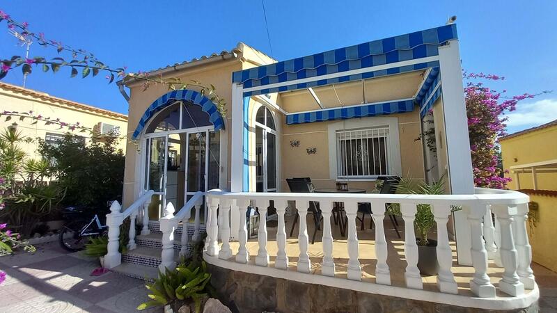 Villa en venta en San Fulgencio, Alicante